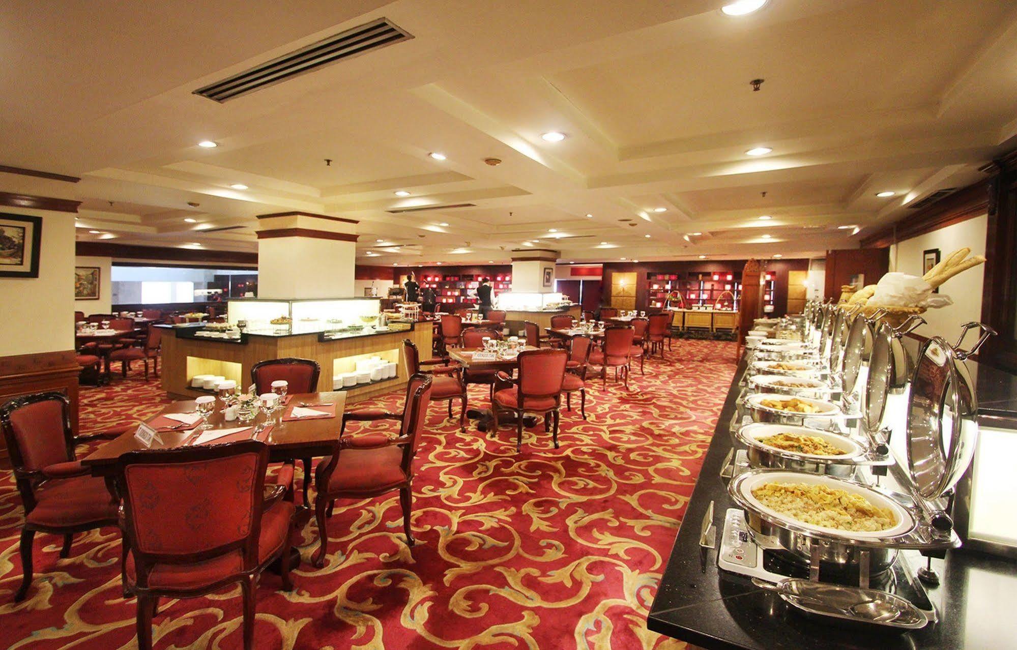 Hotel Bidakara Jakarta Ngoại thất bức ảnh